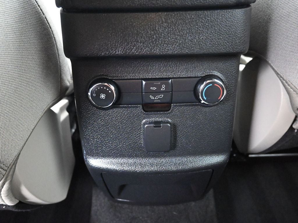 2018 Ford Explorer Base