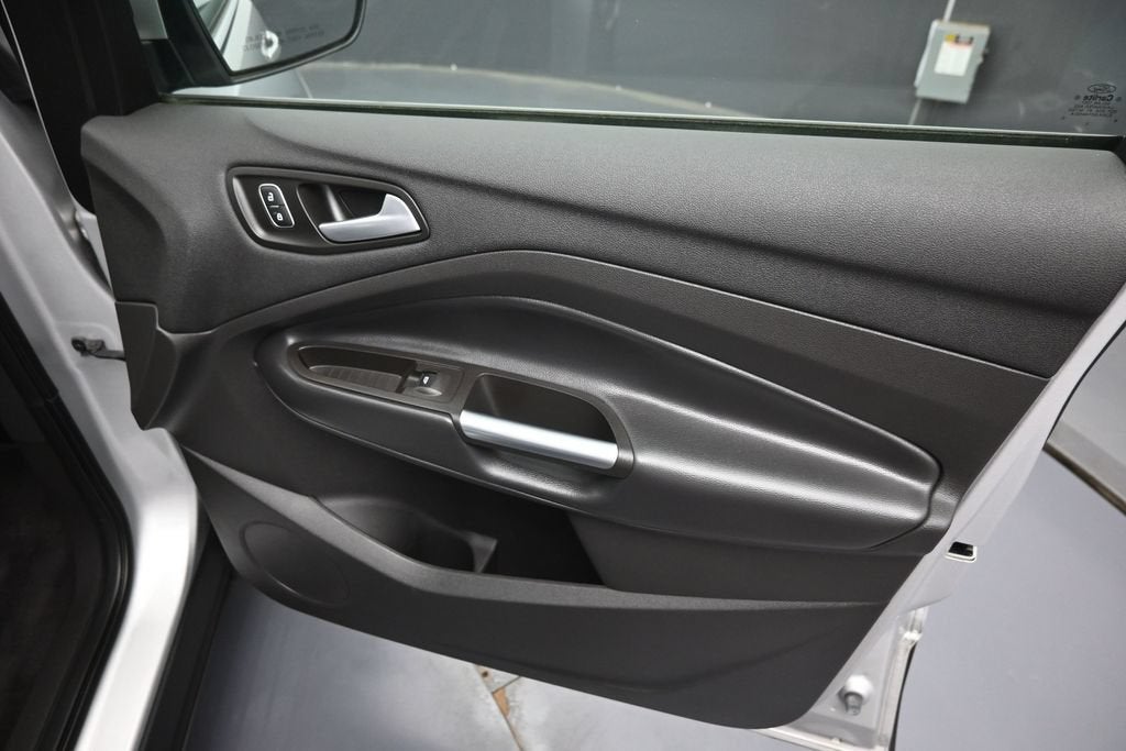 2018 Ford Escape SE - Photo 30
