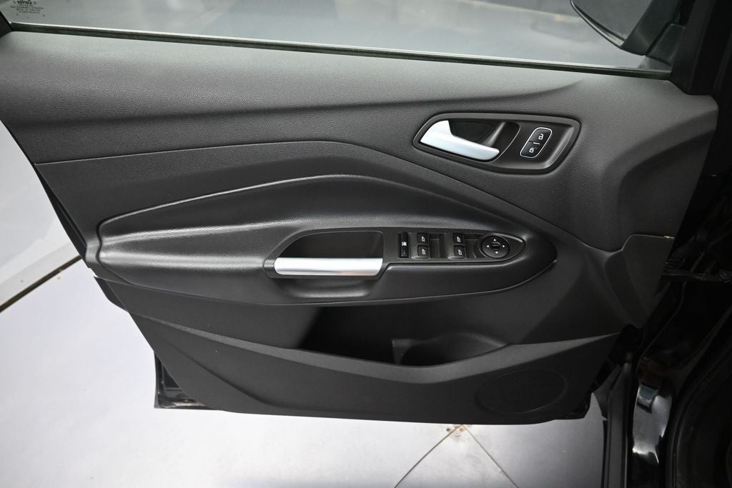 2018 Ford Escape SE - Photo 23