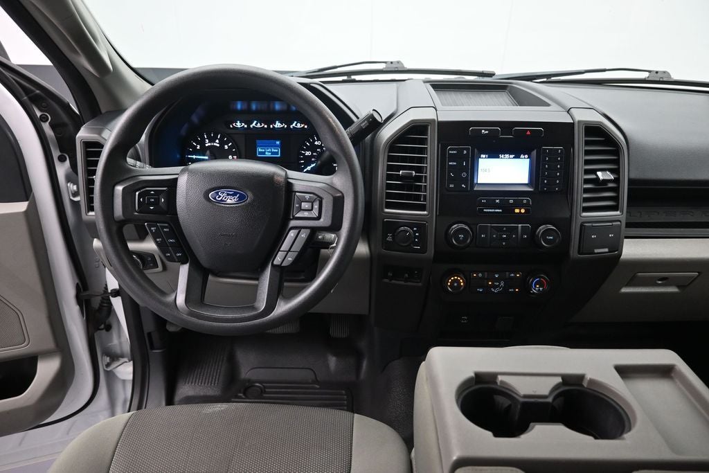 2022 Ford F-350 Super Duty XL - Photo 11