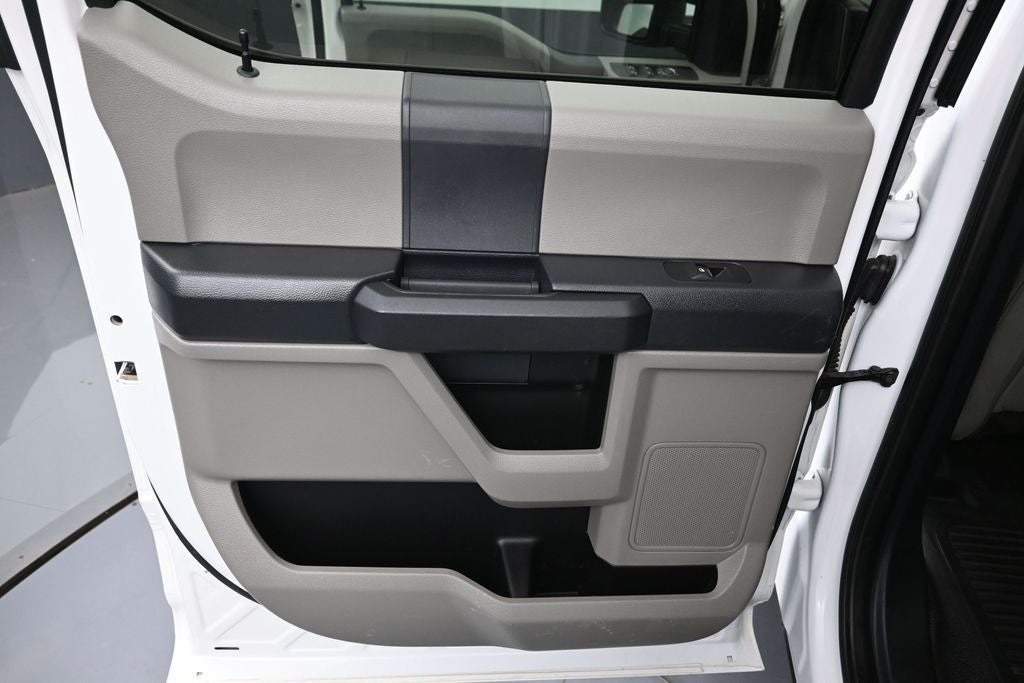 2022 Ford F-350 Super Duty XL - Photo 23