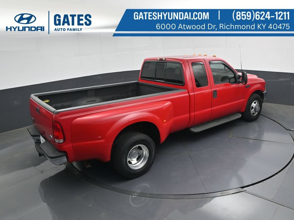 2001 Ford F-350SD Lariat DRW