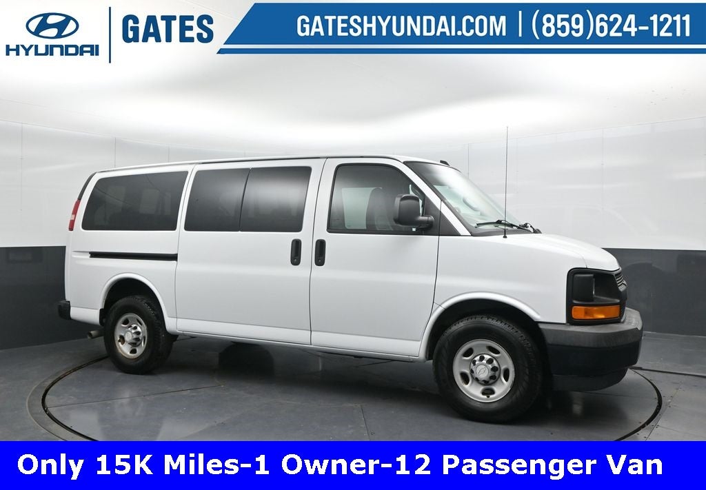 2017 Chevrolet Express 2500 LS Passenger