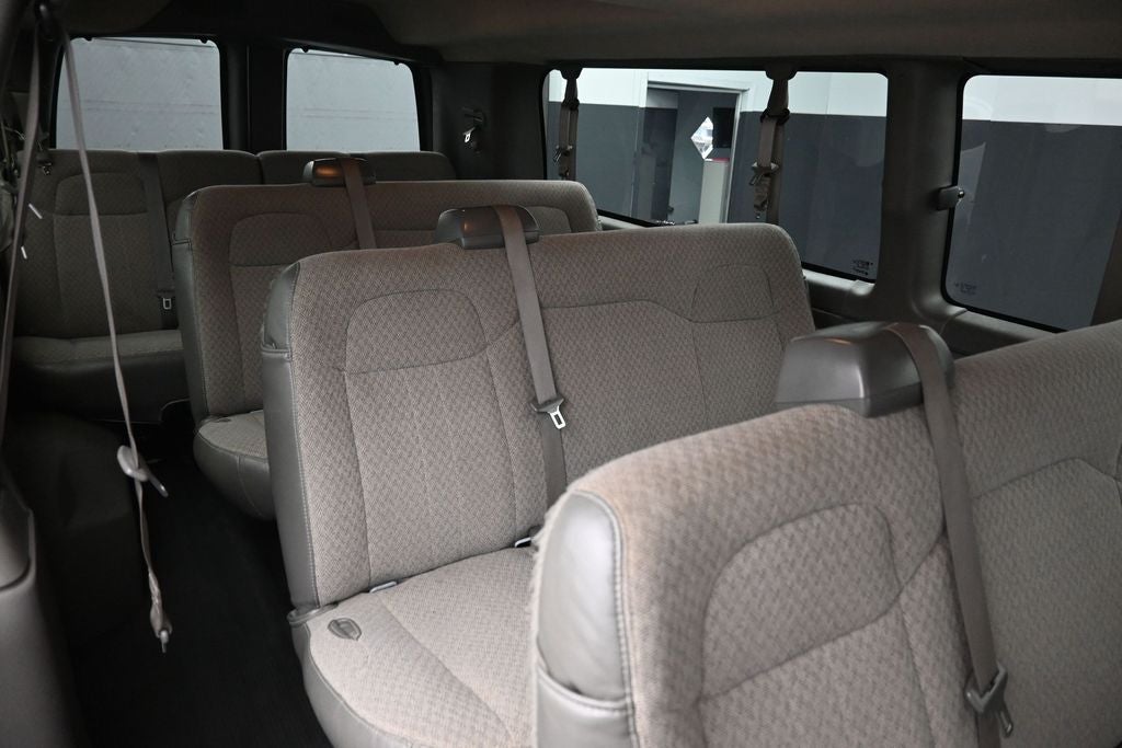 2019 Chevrolet Express 3500 LT Passenger