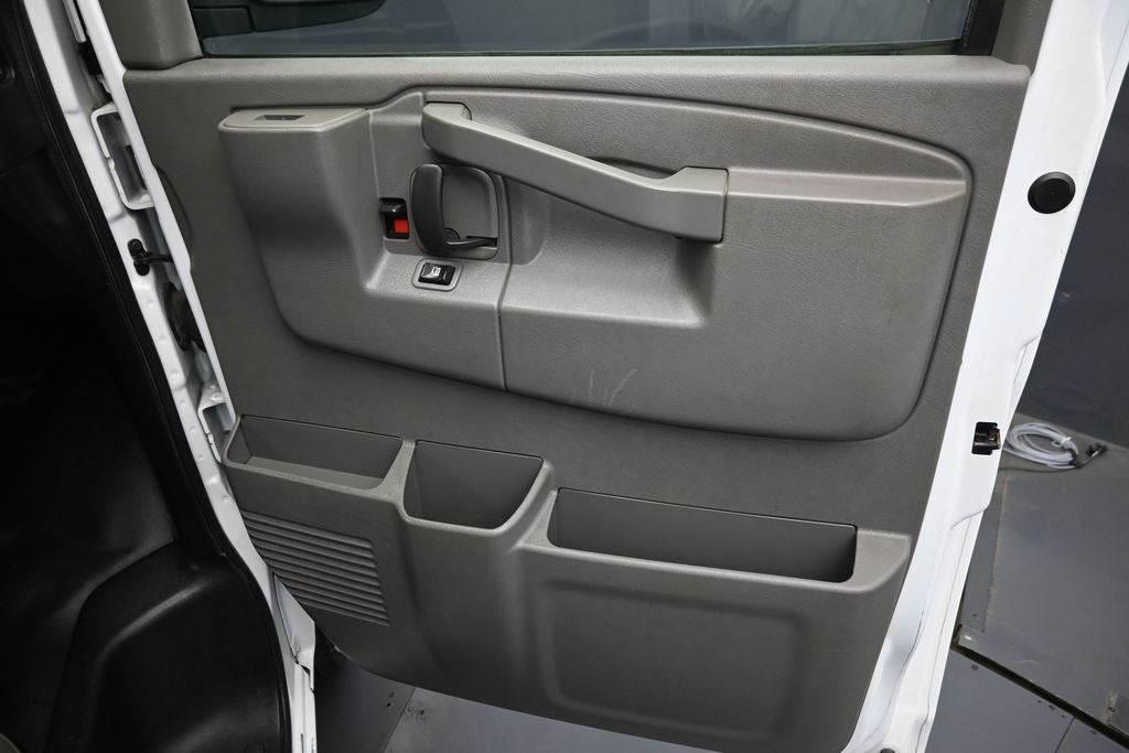 2019 Chevrolet Express 3500 LT Passenger