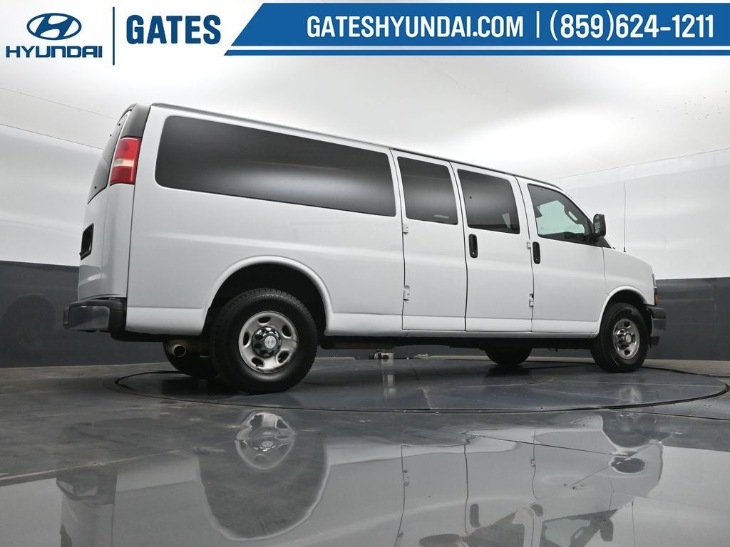 2019 Chevrolet Express 3500 LT Passenger