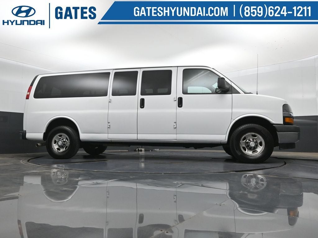 2019 Chevrolet Express 3500 LT Passenger