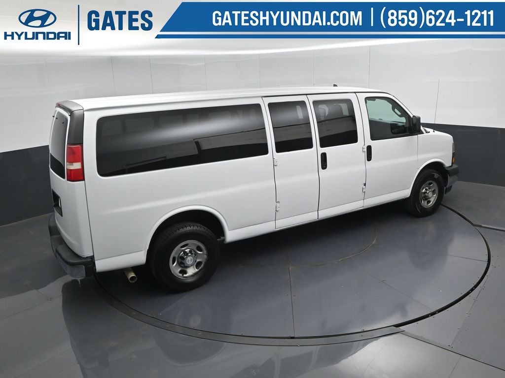 2019 Chevrolet Express 3500 LT Passenger