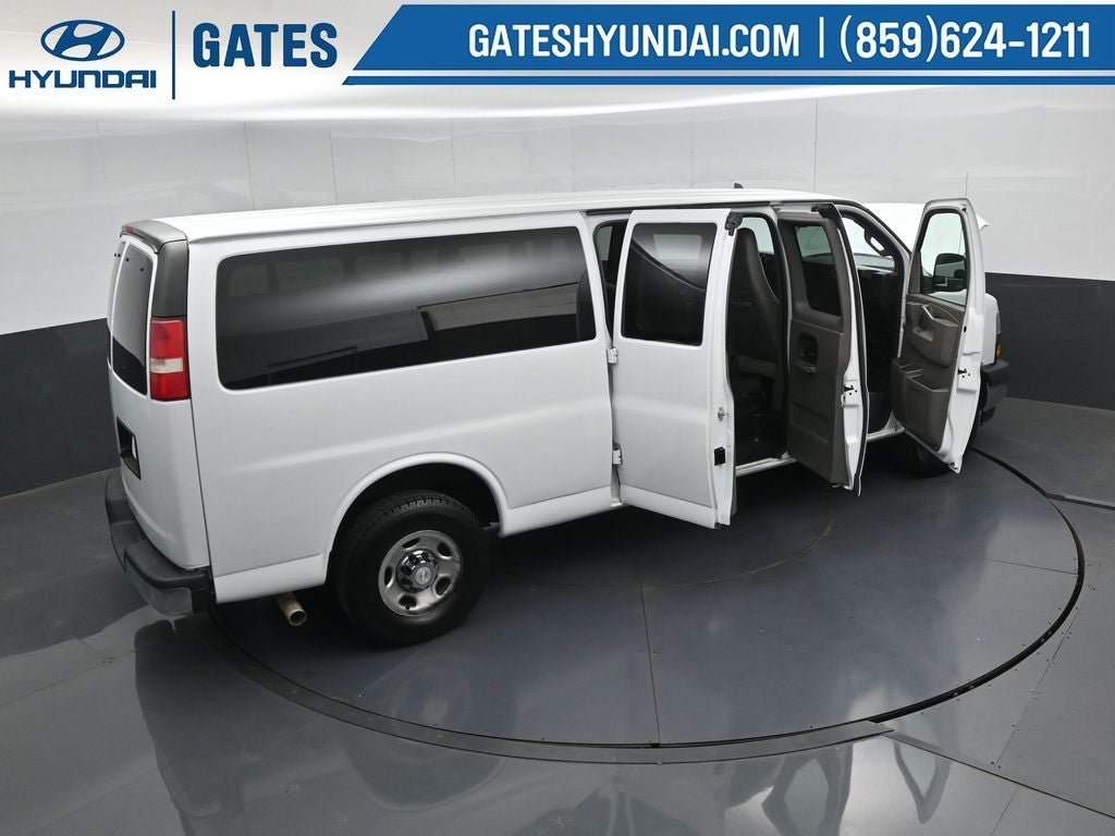 2019 Chevrolet Express 3500 LT Passenger