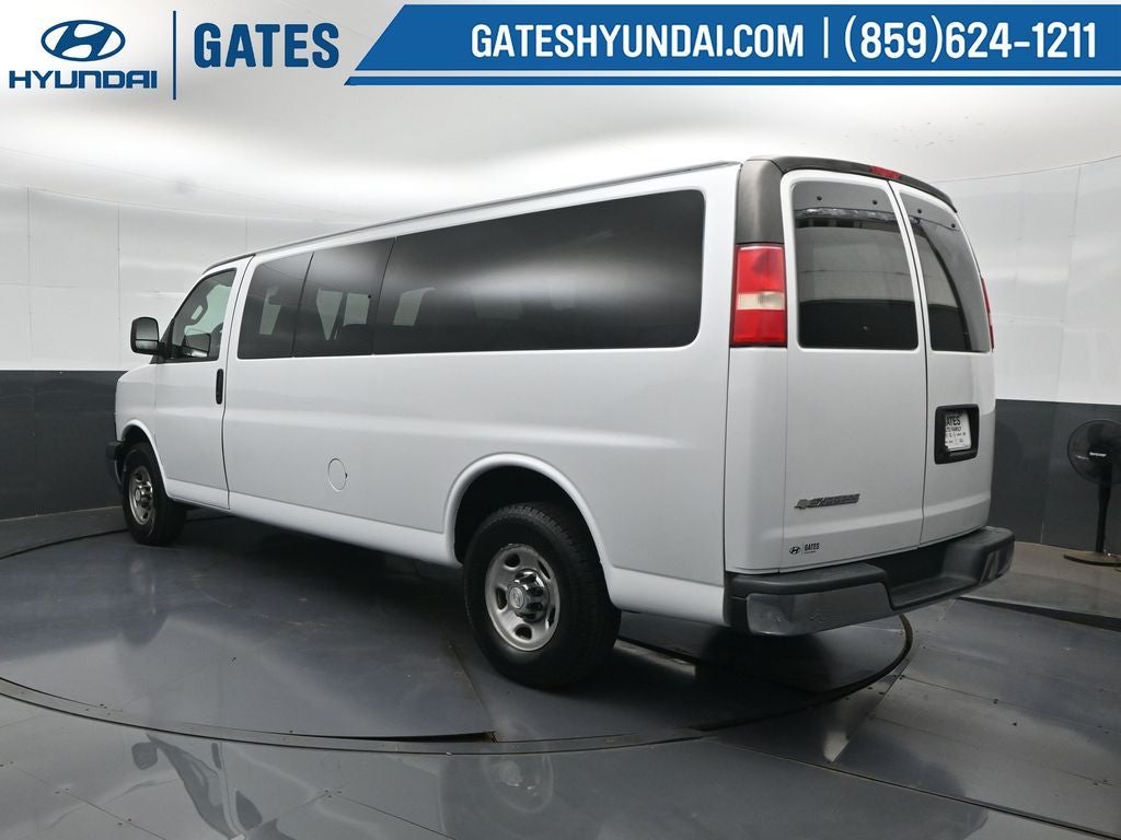 2019 Chevrolet Express 3500 LT Passenger