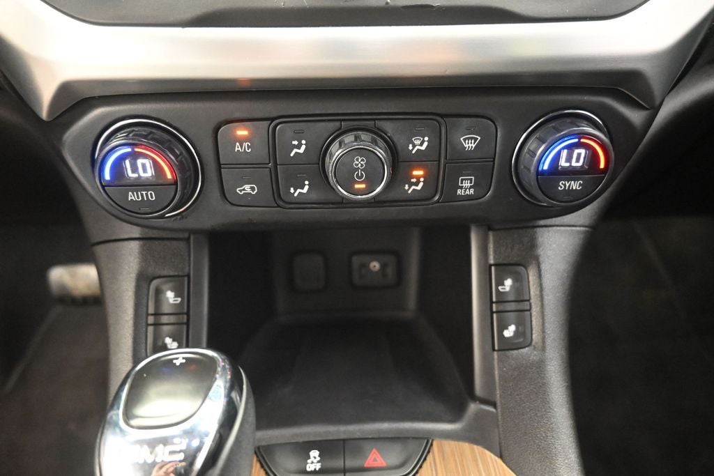 2017 GMC Acadia SLE-2 - Photo 17