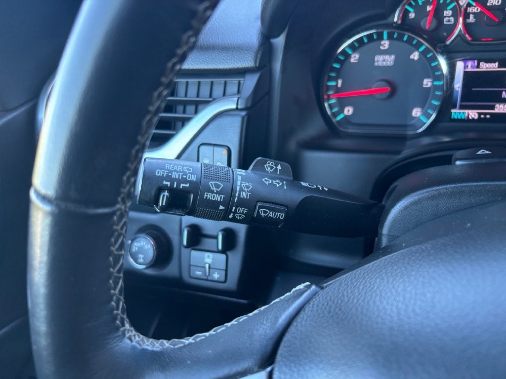 2017 Chevrolet Tahoe LS - Photo 17