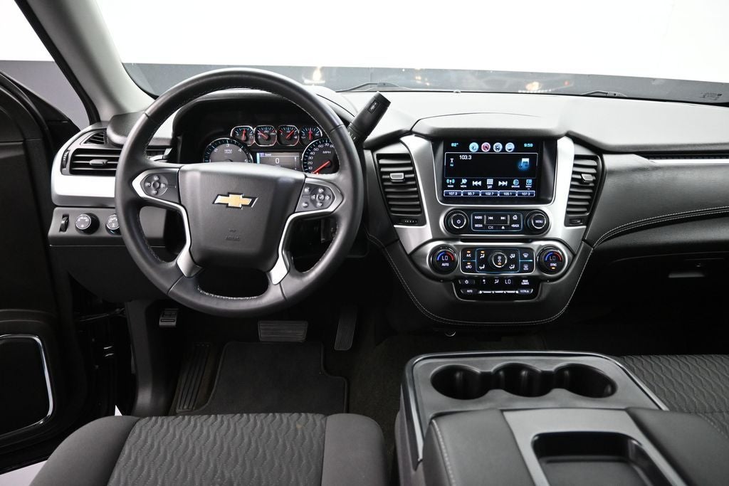2017 Chevrolet Tahoe LS - Photo 11