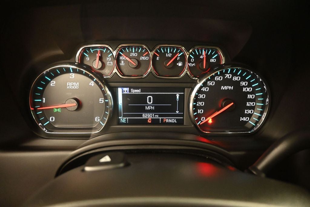 2017 Chevrolet Tahoe LS - Photo 12