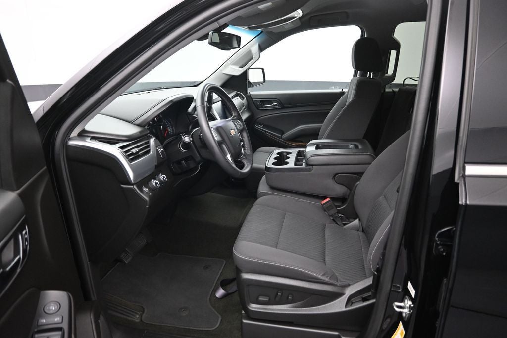 2017 Chevrolet Tahoe LS - Photo 9