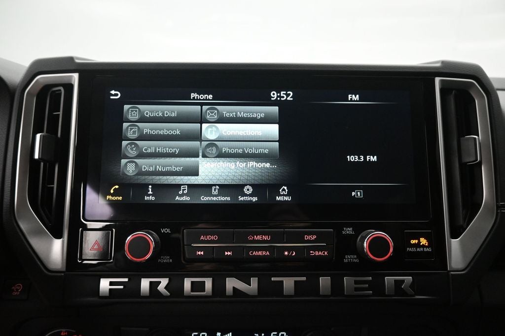 2025 Nissan Frontier SV