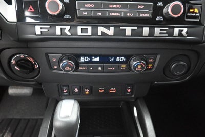 2025 Nissan Frontier SV