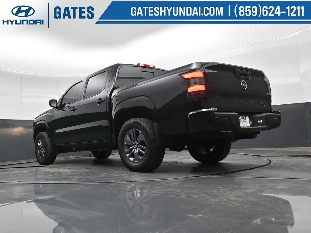 2025 Nissan Frontier SV - Photo 40