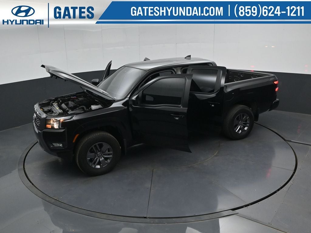 2025 Nissan Frontier SV