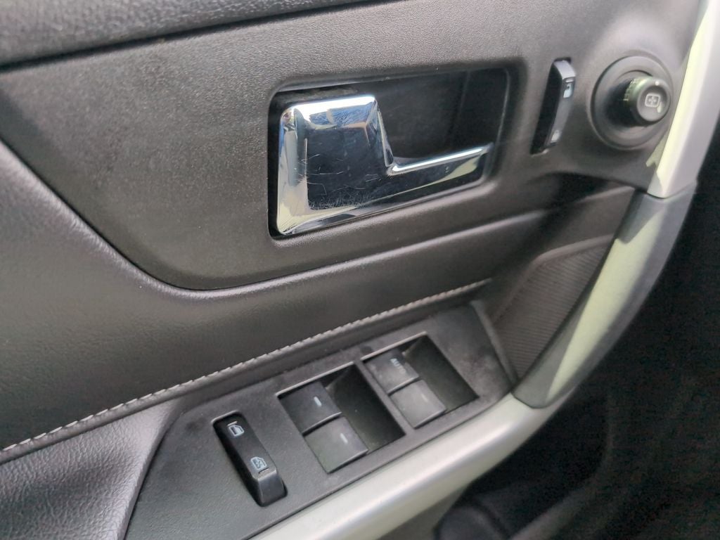 2014 Ford Edge SE - Photo 17