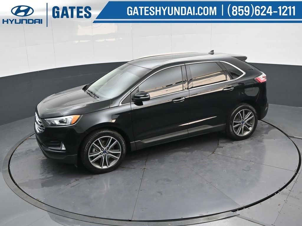 2020 Ford Edge Titanium