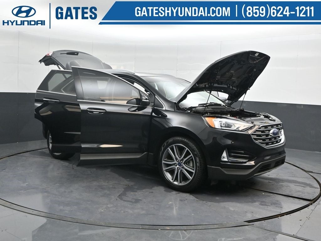 2020 Ford Edge Titanium