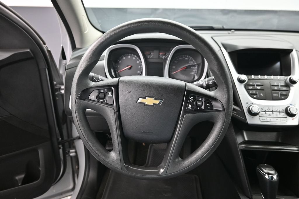 2017 Chevrolet Equinox LS - Photo 20