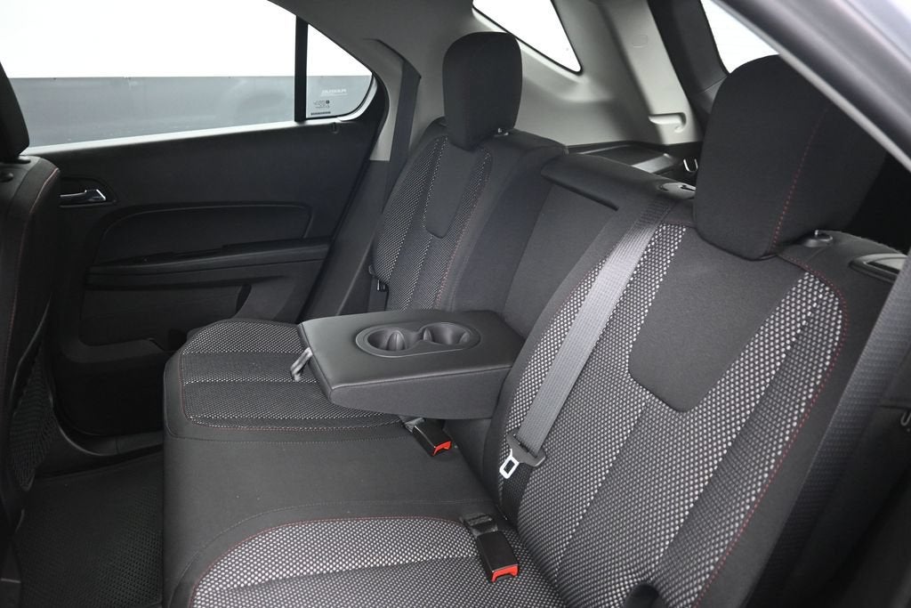 2017 Chevrolet Equinox LS - Photo 23
