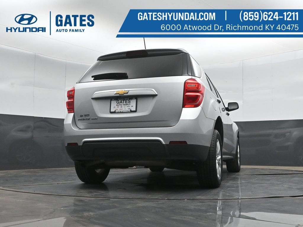 2017 Chevrolet Equinox LS - Photo 33