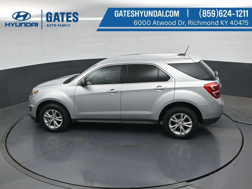 2017 Chevrolet Equinox LS - Photo 47