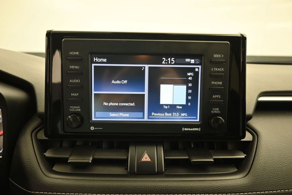 2021 Toyota RAV4 LE - Photo 13