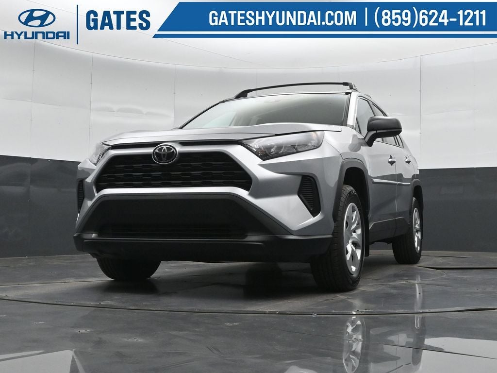 2021 Toyota RAV4 LE - Photo 36