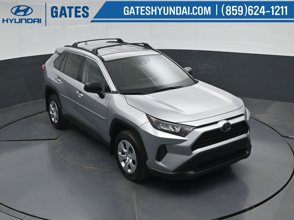 2021 Toyota RAV4 LE - Photo 43
