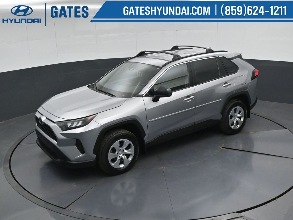 2021 Toyota RAV4 LE - Photo 45