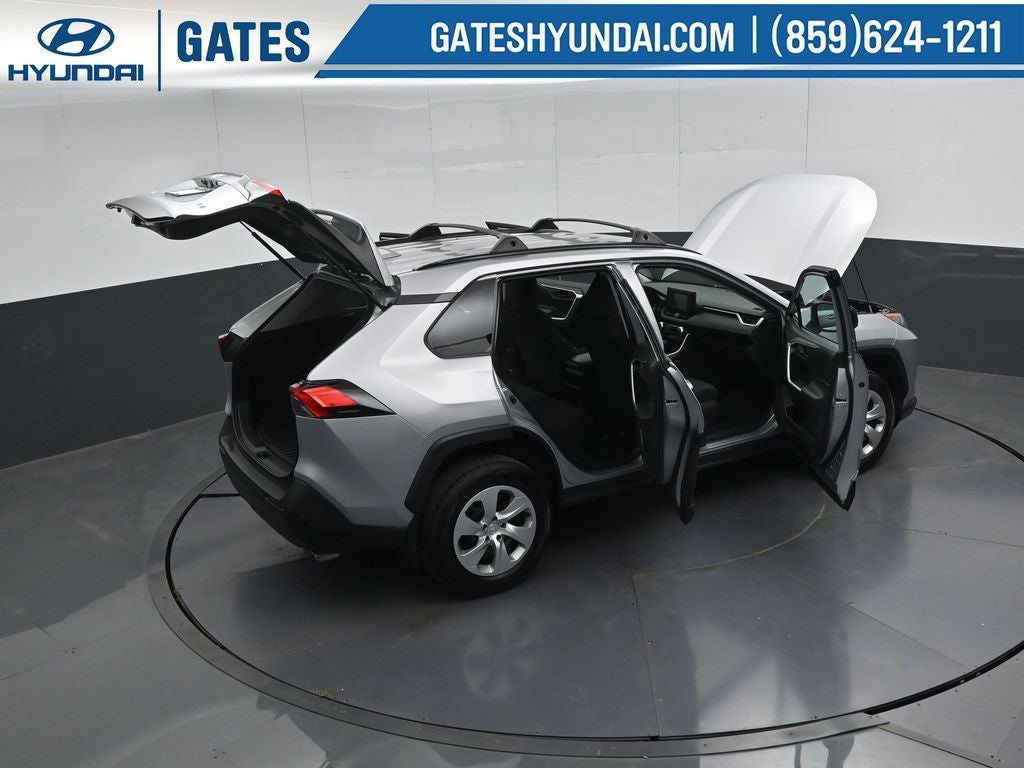 2021 Toyota RAV4 LE - Photo 48