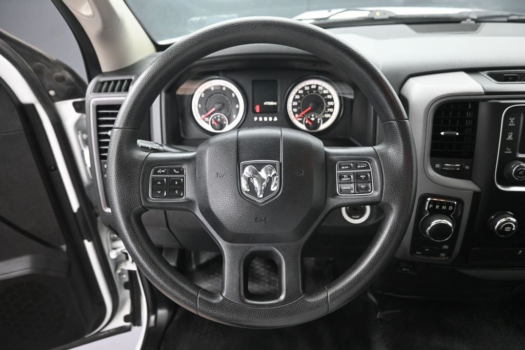 2017 RAM Ram 1500 Pickup Tradesman - Photo 17