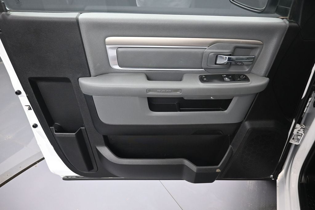 2017 RAM Ram 1500 Pickup Tradesman - Photo 20