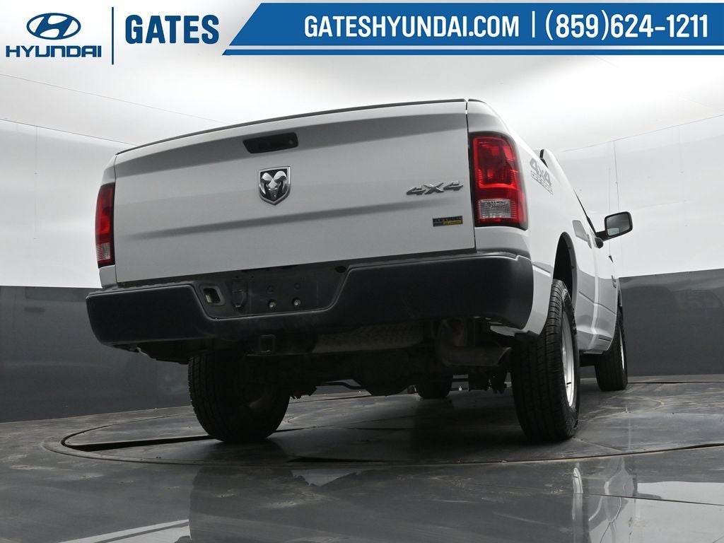 2017 RAM Ram 1500 Pickup Tradesman - Photo 24