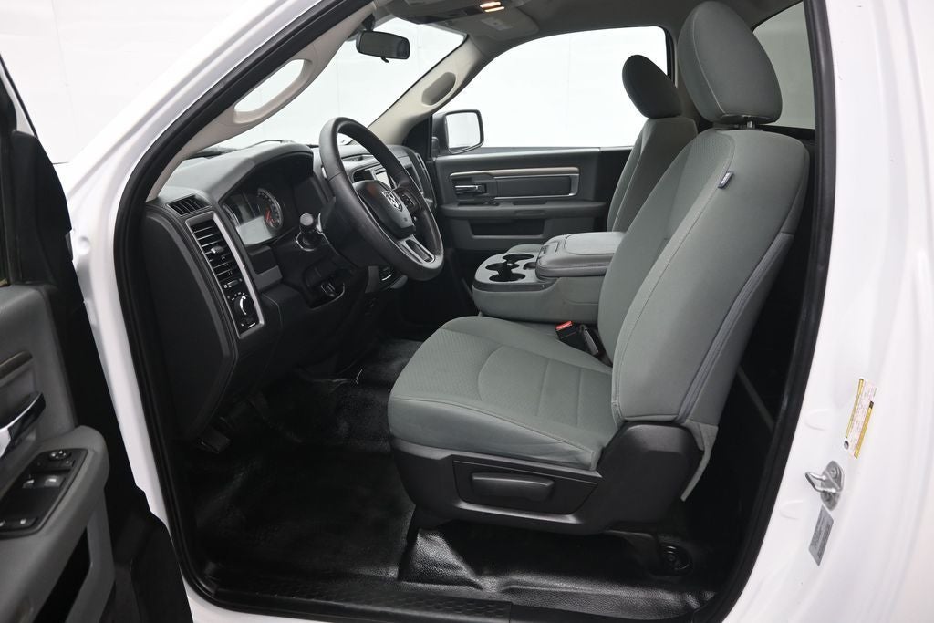 2017 RAM Ram 1500 Pickup Tradesman - Photo 9
