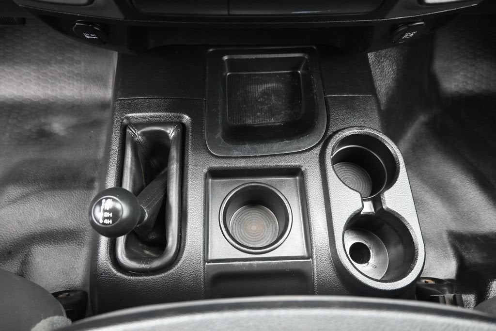 2015 RAM Ram 2500 Pickup Tradesman - Photo 15