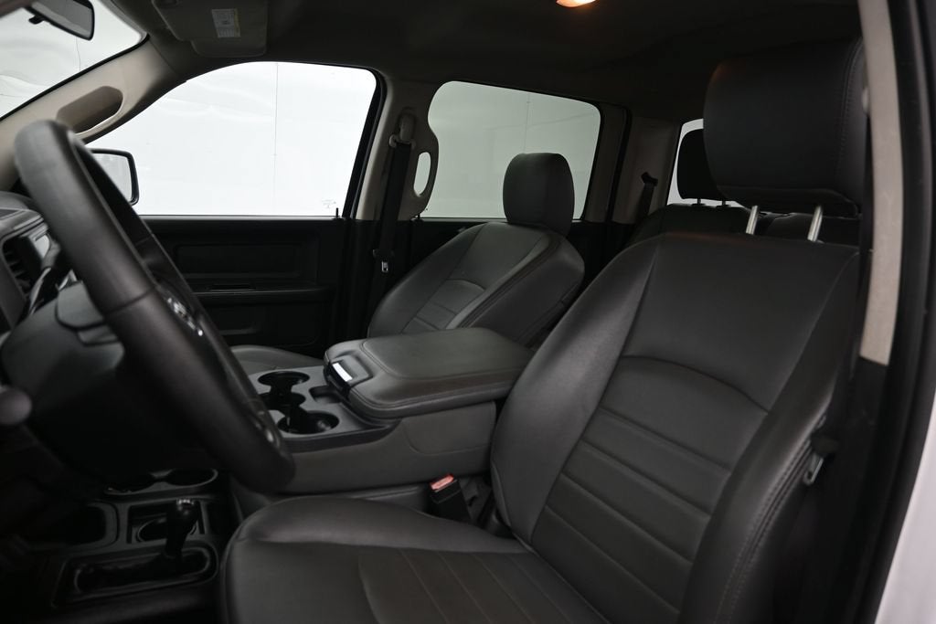 2015 RAM Ram 2500 Pickup Tradesman - Photo 17