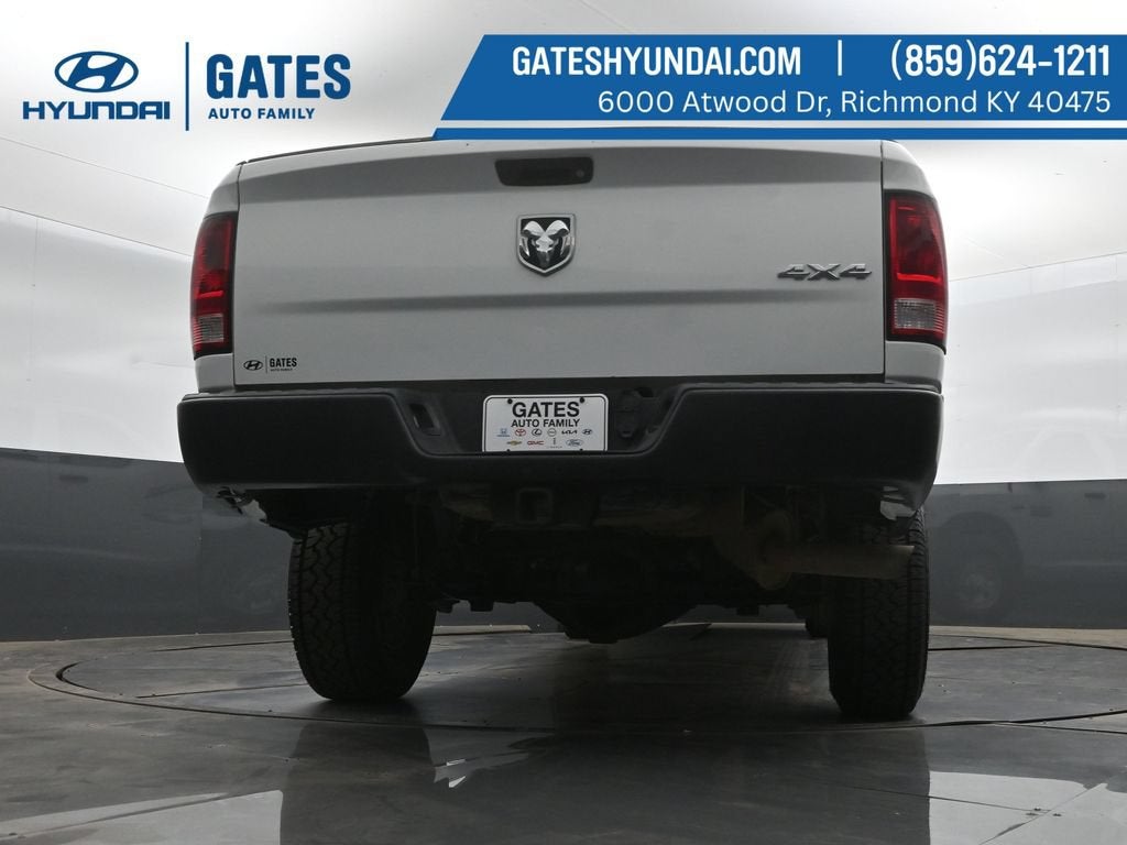 2015 RAM Ram 2500 Pickup Tradesman - Photo 31