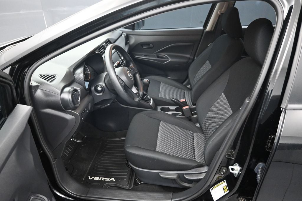 2024 Nissan Versa 1.6 S
