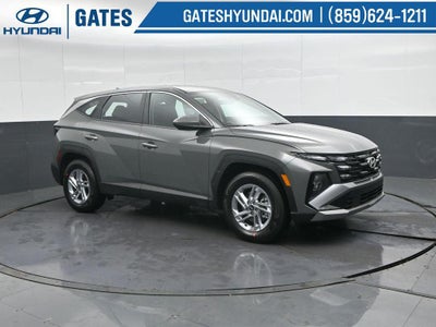 2026 Hyundai TUCSON SE FWD
