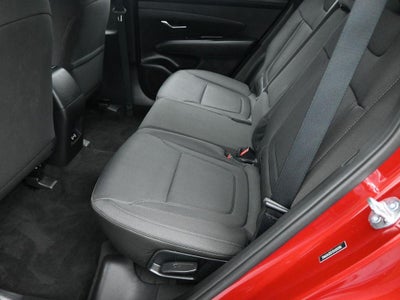 2025 Hyundai TUCSON SE FWD