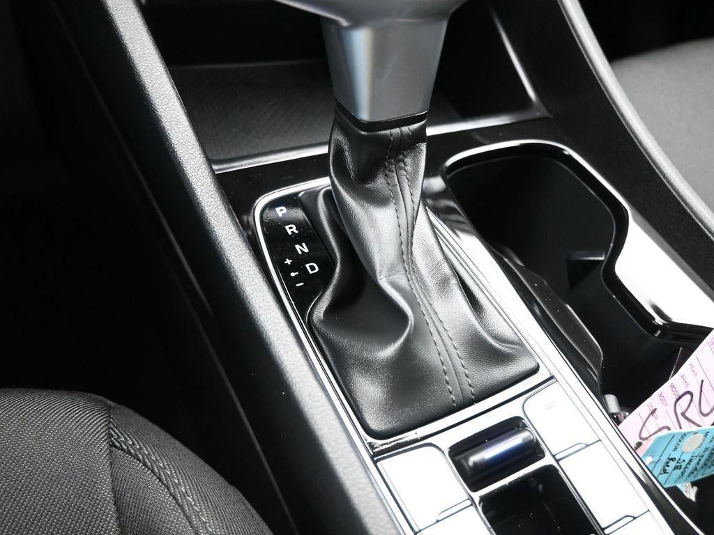 2025 Hyundai TUCSON SE FWD