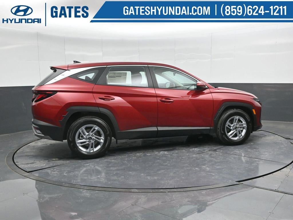 2025 Hyundai TUCSON SE FWD