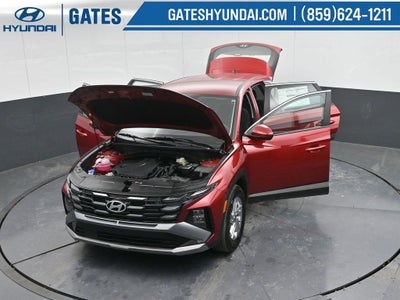 2025 Hyundai TUCSON SE FWD