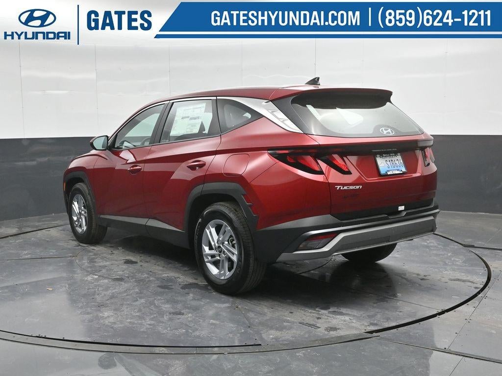 2025 Hyundai TUCSON SE FWD