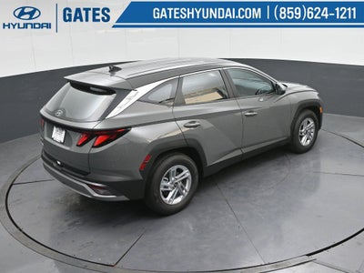 2026 Hyundai TUCSON SE FWD